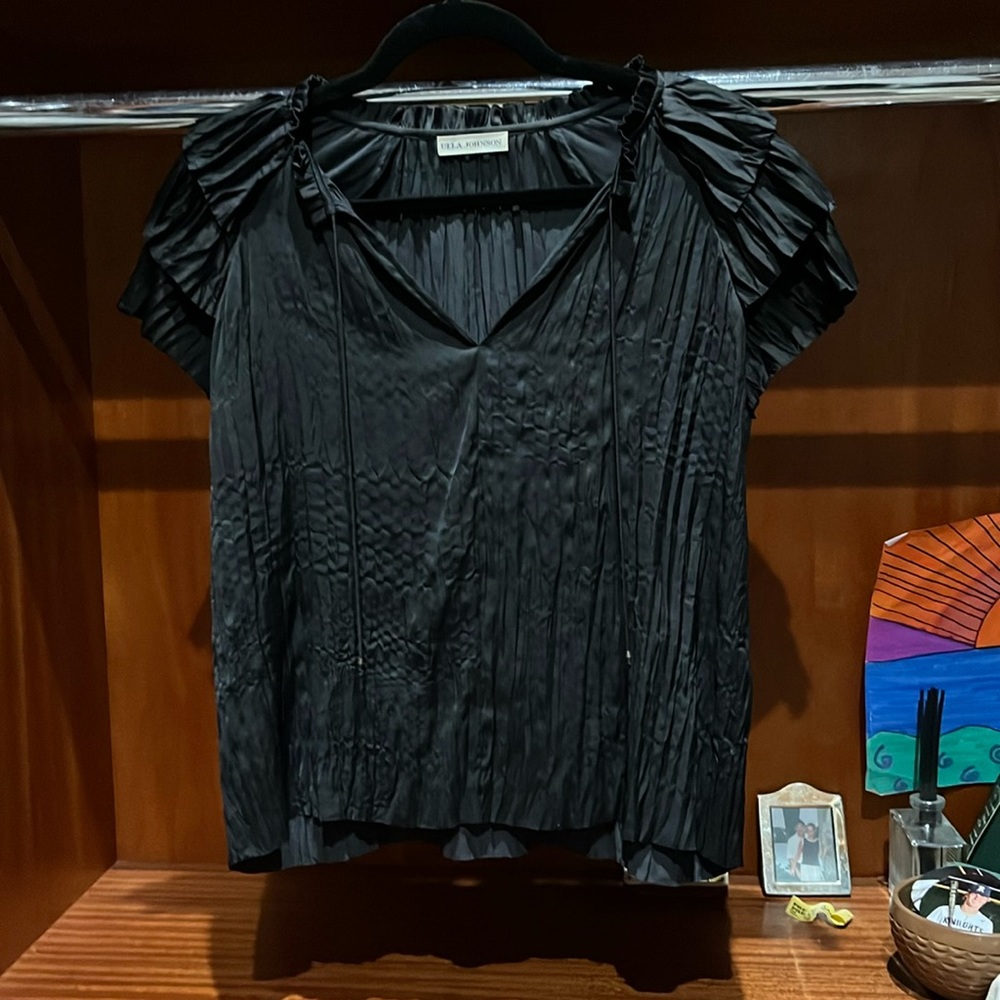 Ulla Johnson Black Pleated Short-Sleeve Blouse